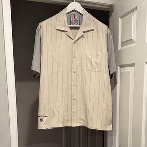 Limited edition Yankees silk shirt